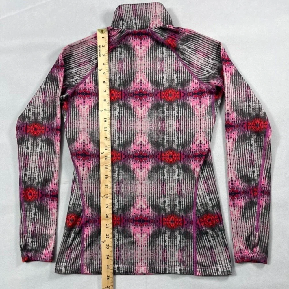 Nike Pro Combat 1/4 Zip Women Medium‎ Fitted Pullover Pink Dri Fit Artsy Print